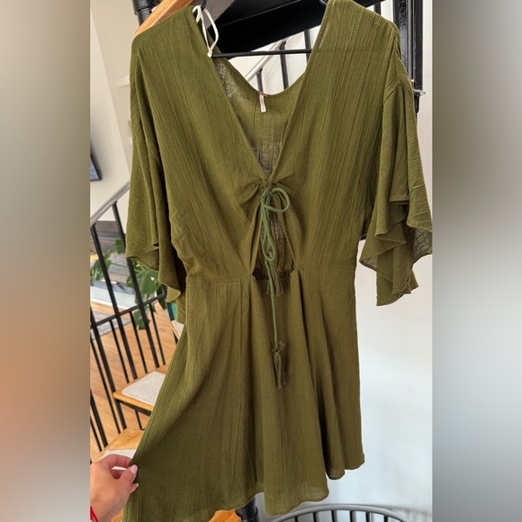 Free people flutter sleeves olive green dress size M - Picture 2 of 9